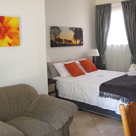 The Pecan Tree Guesthouse Sandton Eksteriør bilde