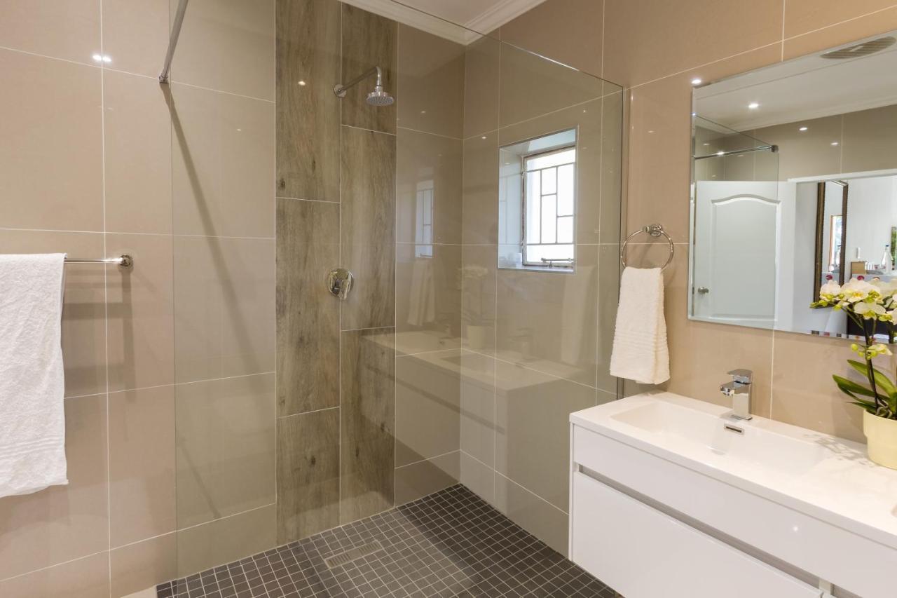 The Pecan Tree Guesthouse Sandton Eksteriør bilde