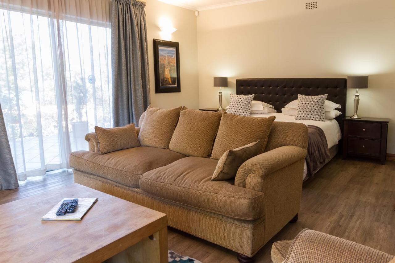 The Pecan Tree Guesthouse Sandton Eksteriør bilde